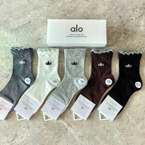 A18- ALO Yoga Women's Lace Trim Athletic Half-Crew Socks 5-Pair Boxed Set